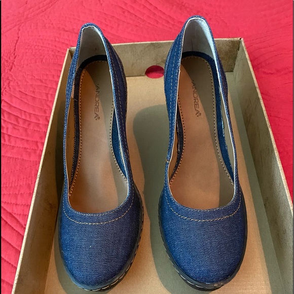 Demin 4 inch Wedges. - Picture 1 of 6